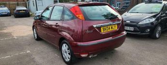 Ford Focus 1.6i 16v Ghia 5dr