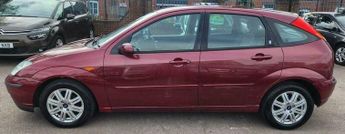 Ford Focus 1.6i 16v Ghia 5dr