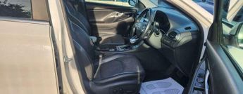 Hyundai I30 1.6 CRDi Premium Tourer DCT Euro 6 (s/s) 5dr