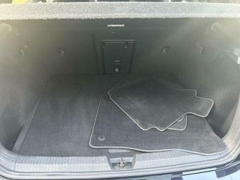Volkswagen Golf 2.0 TDI R-Line DSG Euro 6 (s/s) 5dr