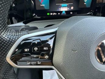 Volkswagen Golf 2.0 TDI R-Line DSG Euro 6 (s/s) 5dr