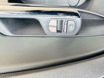 Vauxhall Corsa 1.4 16V SE Auto Euro 5 5dr