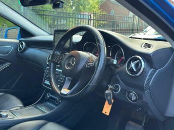 Mercedes-Benz A Class 2.1 A200d Sport (Premium) 7G-DCT Euro 6 (s/s) 5dr
