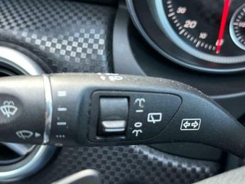 Mercedes-Benz A Class 2.1 A200d Sport (Premium) 7G-DCT Euro 6 (s/s) 5dr