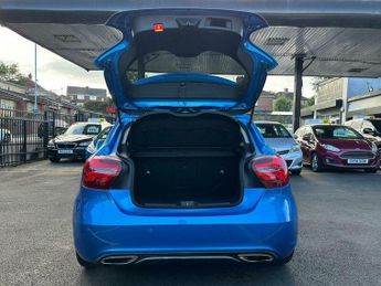 Mercedes-Benz A Class 2.1 A200d Sport (Premium) 7G-DCT Euro 6 (s/s) 5dr