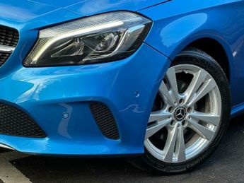 Mercedes-Benz A Class 2.1 A200d Sport (Premium) 7G-DCT Euro 6 (s/s) 5dr