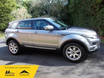 Land Rover Range Rover Evoque 2.2 SD4 Pure SUV 5dr Diesel Manual 4WD Euro 5 (s/s) (190 ps)
