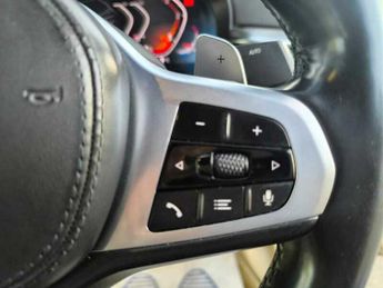 BMW 5 SERIES 520d M SPORT