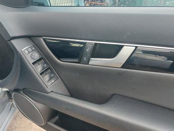 Mercedes C Class C180 BLUEEFFICIENCY EXECUTIVE SE