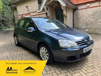 Volkswagen Golf TDi MATCH TDI DPF 105