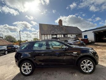 Land Rover Discovery Sport TD4 HSE