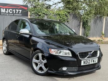 Volvo S40 1.6 D2 R-Design Edition Saloon 4dr Diesel Manual Euro 5 (115 ps)