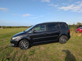 Volkswagen Touran 1.5 TSI 140 SE DSG MPV