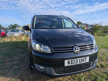 Volkswagen Touran 1.5 TSI 140 SE DSG MPV