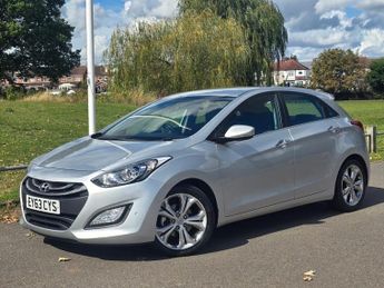 Hyundai I30 CRDI PREMIUM