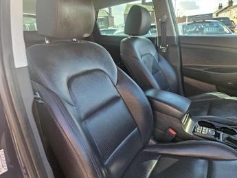 Hyundai Tucson T-GDI PREMIUM