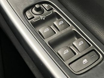 Volvo XC60 D4 SE LUX