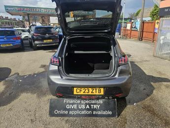 Peugeot 208 PURETECH ALLURE PREMIUM PLUS S/S