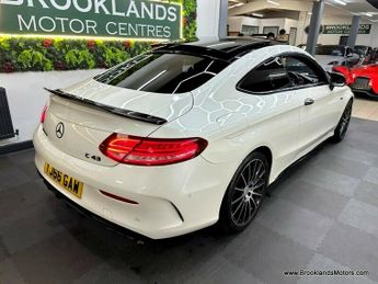 Mercedes C Class AMG C 43 4MATIC PREMIUM [6X SERVICES, SAT NAV & PANORAMIC ROOF]
