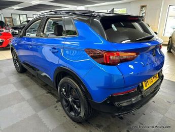 Vauxhall Grandland 1.5 GS [SAT NAV & REVERSE CAMERA]