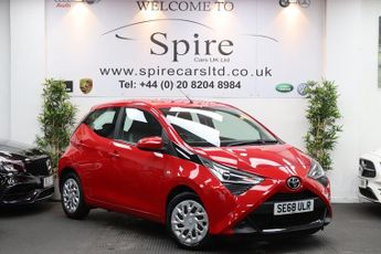 Toyota AYGO VVT-I X-PLAY X-SHIFT