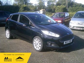 Ford Fiesta TITANIUM 5 SPEED MANUAL