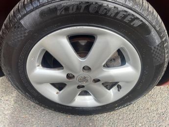 Nissan Note 1.6 16v SE Hatchback 5dr Petrol Automatic (166 g/km, 109 bhp)