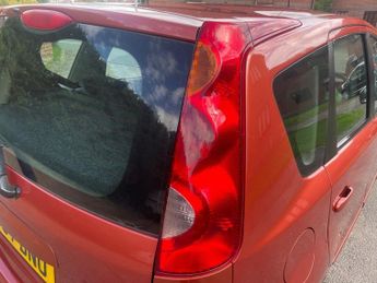 Nissan Note 1.6 16v SE Hatchback 5dr Petrol Automatic (166 g/km, 109 bhp)