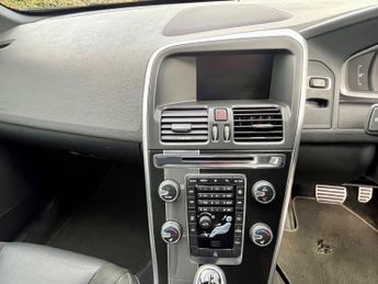Volvo XC60 D4 R-DESIGN NAV