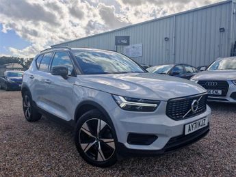 Volvo XC40 RECHARGE T5 R-DESIGN