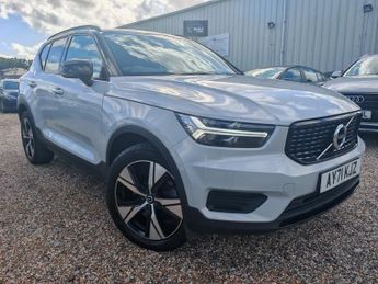 Volvo XC40 RECHARGE T5 R-DESIGN