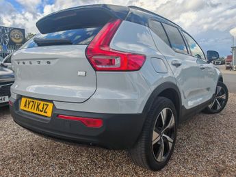 Volvo XC40 RECHARGE T5 R-DESIGN