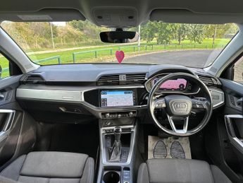 Audi Q3 TFSI QUATTRO SPORT