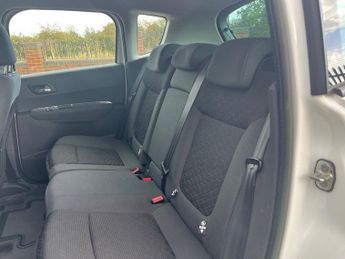 Peugeot 3008 HDI ACTIVE