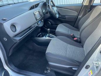 Toyota Yaris 1.5 VVT-h Icon E-CVT Euro 6 5dr