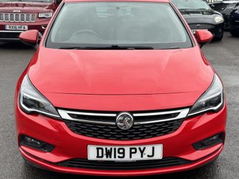 Vauxhall Astra 1.4i Turbo Tech Line Nav Hatchback 5dr Petrol Manual Euro 6 (s/s