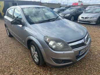 Vauxhall Astra 1.4i 16v SXi 5dr