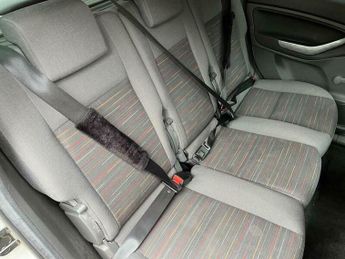 Ford C-Max 1.6 16v Zetec 5dr
