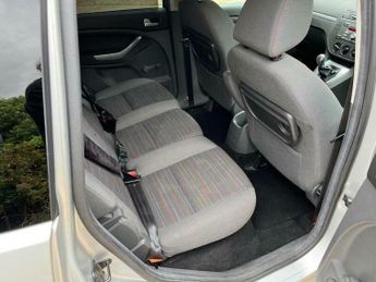 Ford C-Max 1.6 16v Zetec 5dr