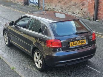 Audi A3 1.6 Technik Hatchback 3dr Petrol S Tronic Euro 4 (102 ps)