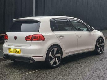 Volkswagen Golf GTi 2.0 TSI GTI Hatchback 5dr Petrol DSG Euro 5 (210 ps)