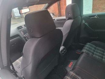 Volkswagen Golf GTi 2.0 TSI GTI Hatchback 5dr Petrol DSG Euro 5 (210 ps)