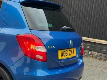 Skoda Fabia 1.4 TSI vRS S2000 DSG Euro 5 5dr