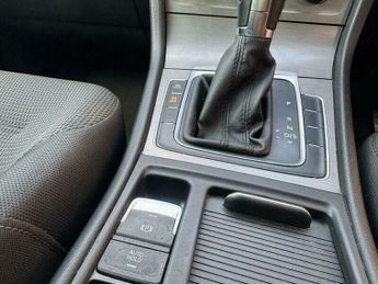 Volkswagen Golf 1.6 TDI BlueMotion Tech SE DSG Euro 5 (s/s) 5dr