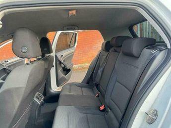 Volkswagen Golf 1.6 TDI BlueMotion Tech SE DSG Euro 5 (s/s) 5dr