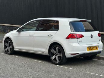 Volkswagen Golf 1.6 TDI BlueMotion Tech SE DSG Euro 5 (s/s) 5dr