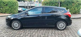 Ford Focus 1.0T EcoBoost Zetec Hatchback 5dr Petrol Manual Euro 5 (s/s) (10