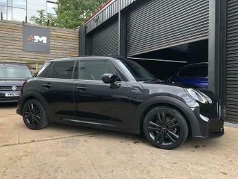 MINI Hatch 1.5 Cooper Sport Steptronic Euro 6 (s/s) 5dr