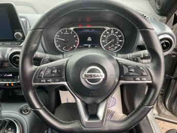 Nissan Juke 1.0 DIG-T N-Connecta SUV 5dr Petrol DCT Auto Euro 6 (s/s) (114 p