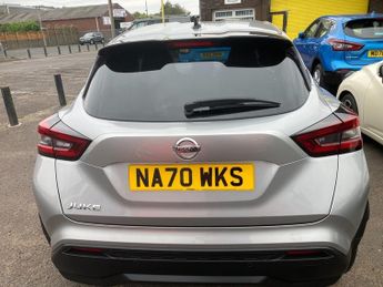 Nissan Juke 1.0 DIG-T N-Connecta SUV 5dr Petrol DCT Auto Euro 6 (s/s) (114 p